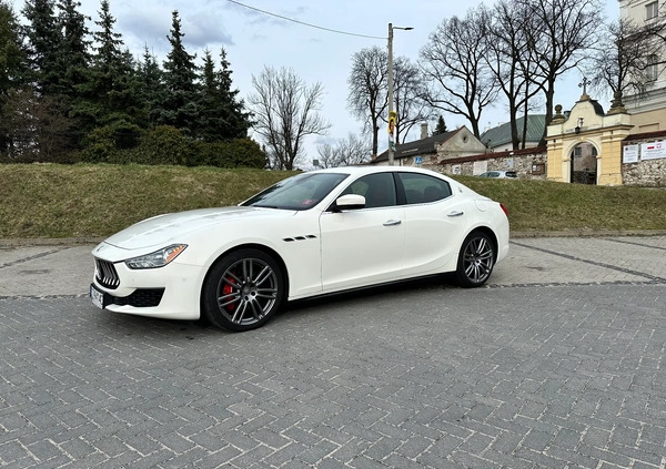 Maserati Ghibli cena 149998 przebieg: 61957, rok produkcji 2018 z Częstochowa małe 407